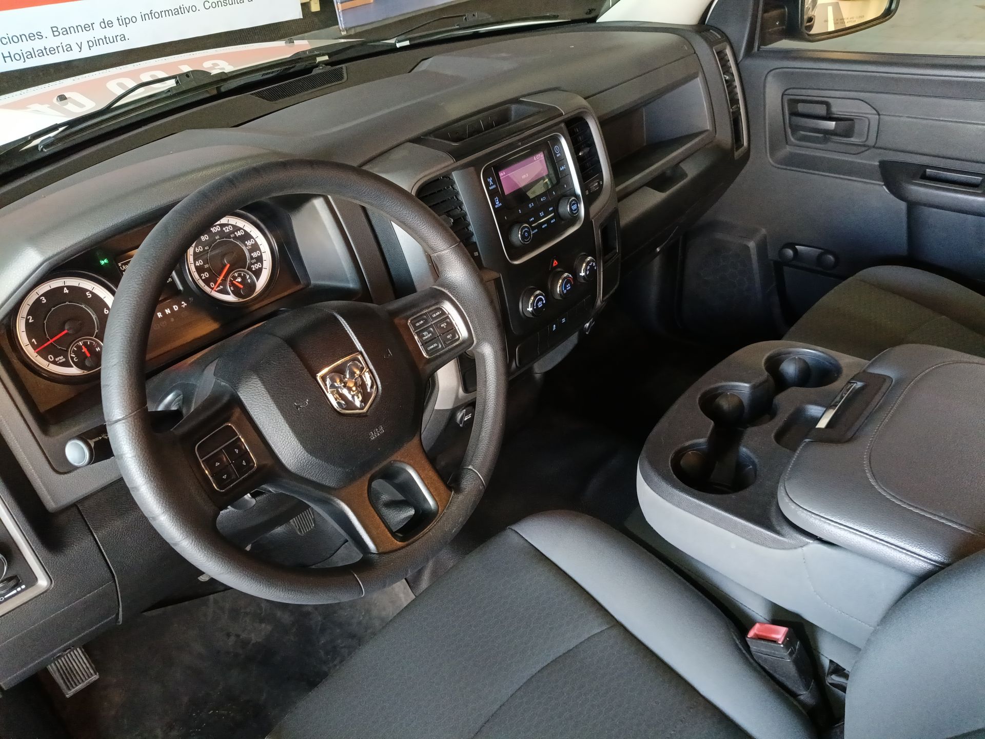 2020 RAM Ram 1500 2p ST Reg Cab V6/3.6 Aut 4x2