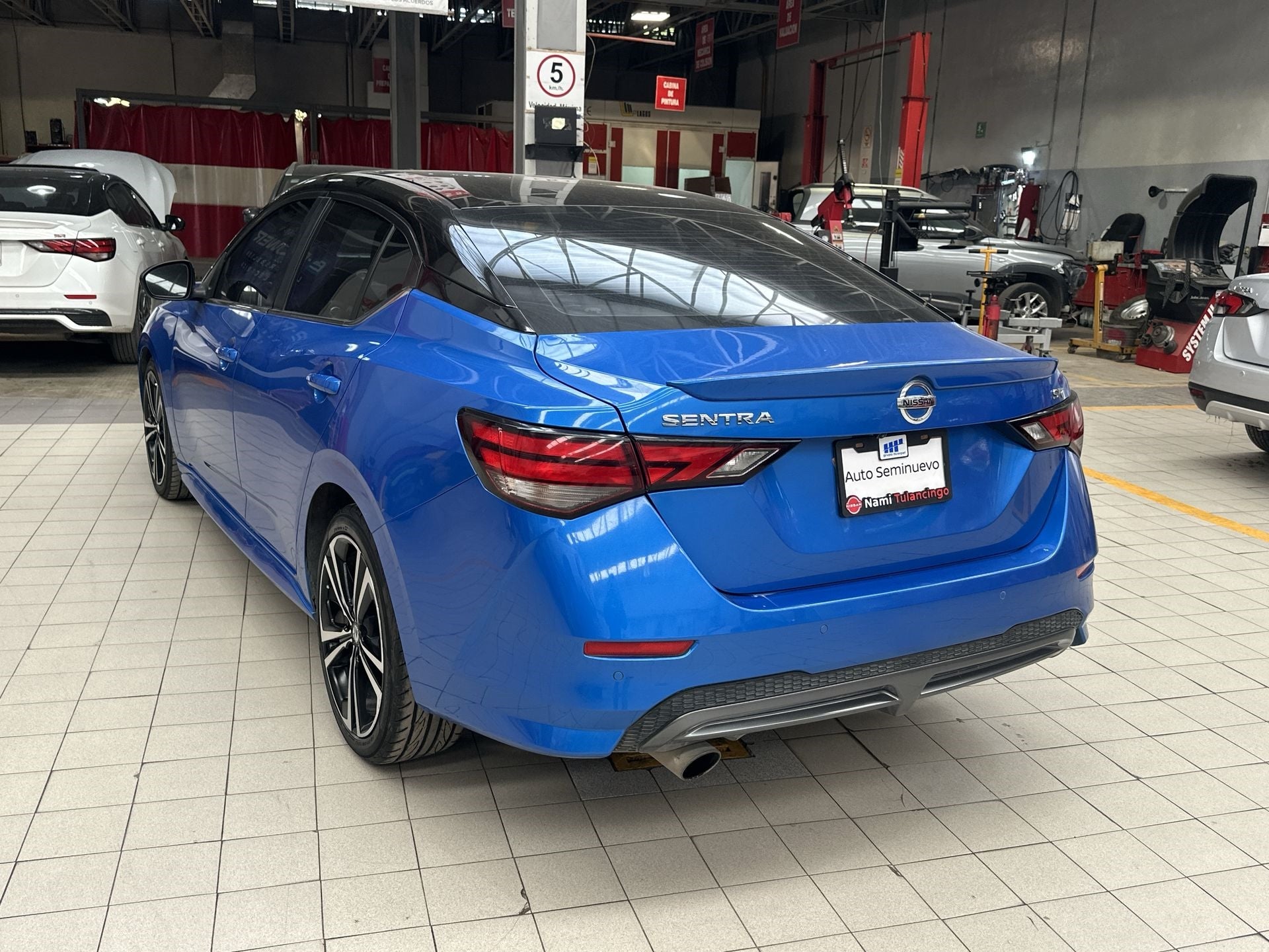 2023 Nissan Sentra 4p SR L4/2.0 Aut