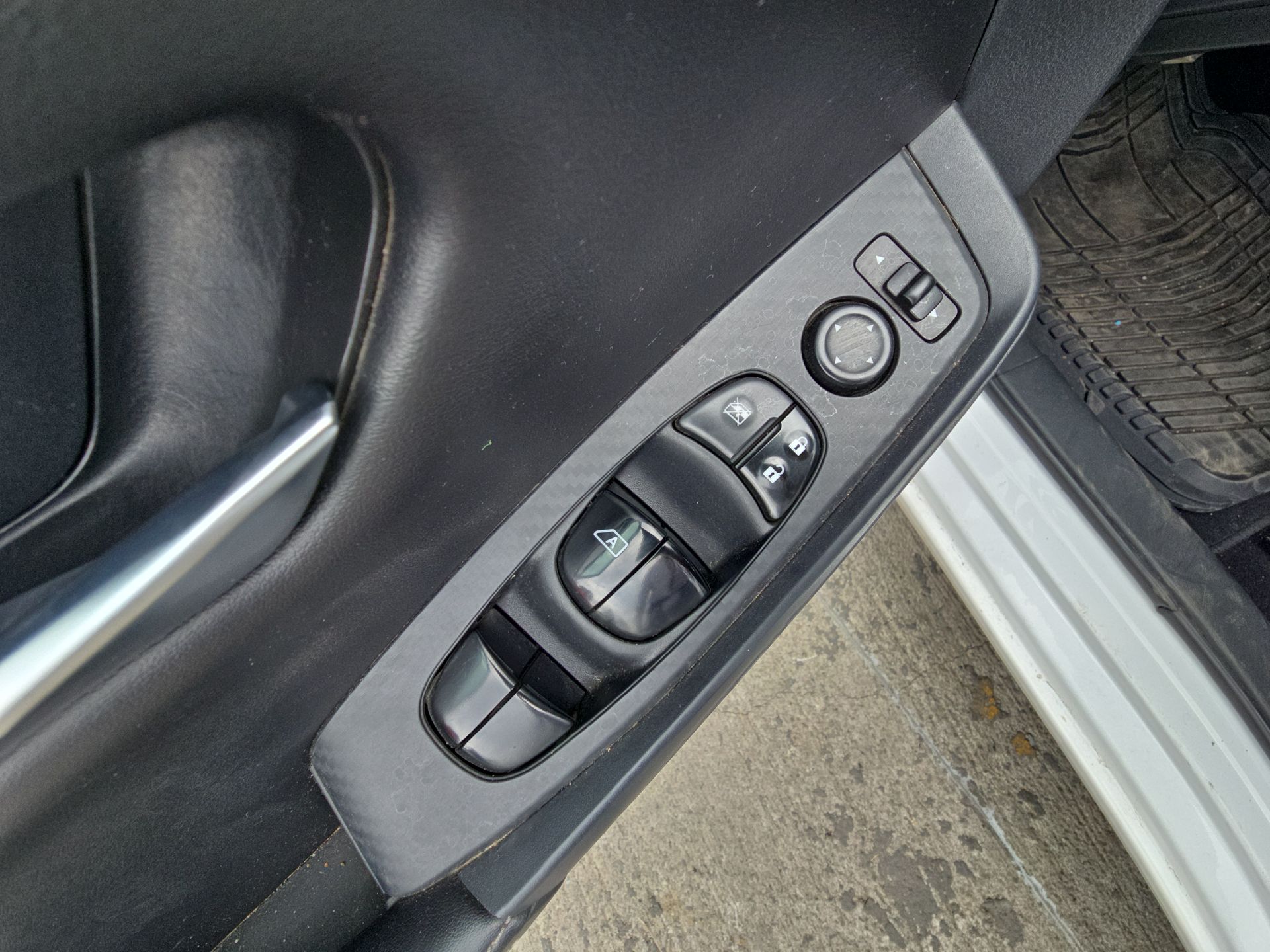 2023 Nissan Sentra 4p Advance L4/2.0 Aut