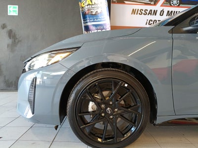 2025 Nissan Sentra 4p SR Midnight Ed. Bi-tono L4/2.0 Aut