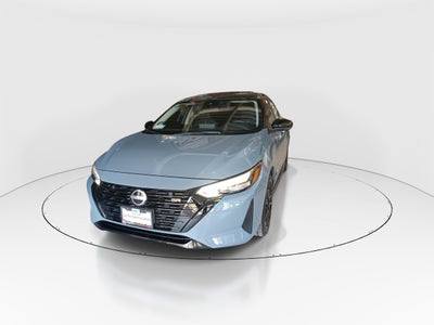 2025 Nissan Sentra 4p SR Midnight Ed. Bi-tono L4/2.0 Aut