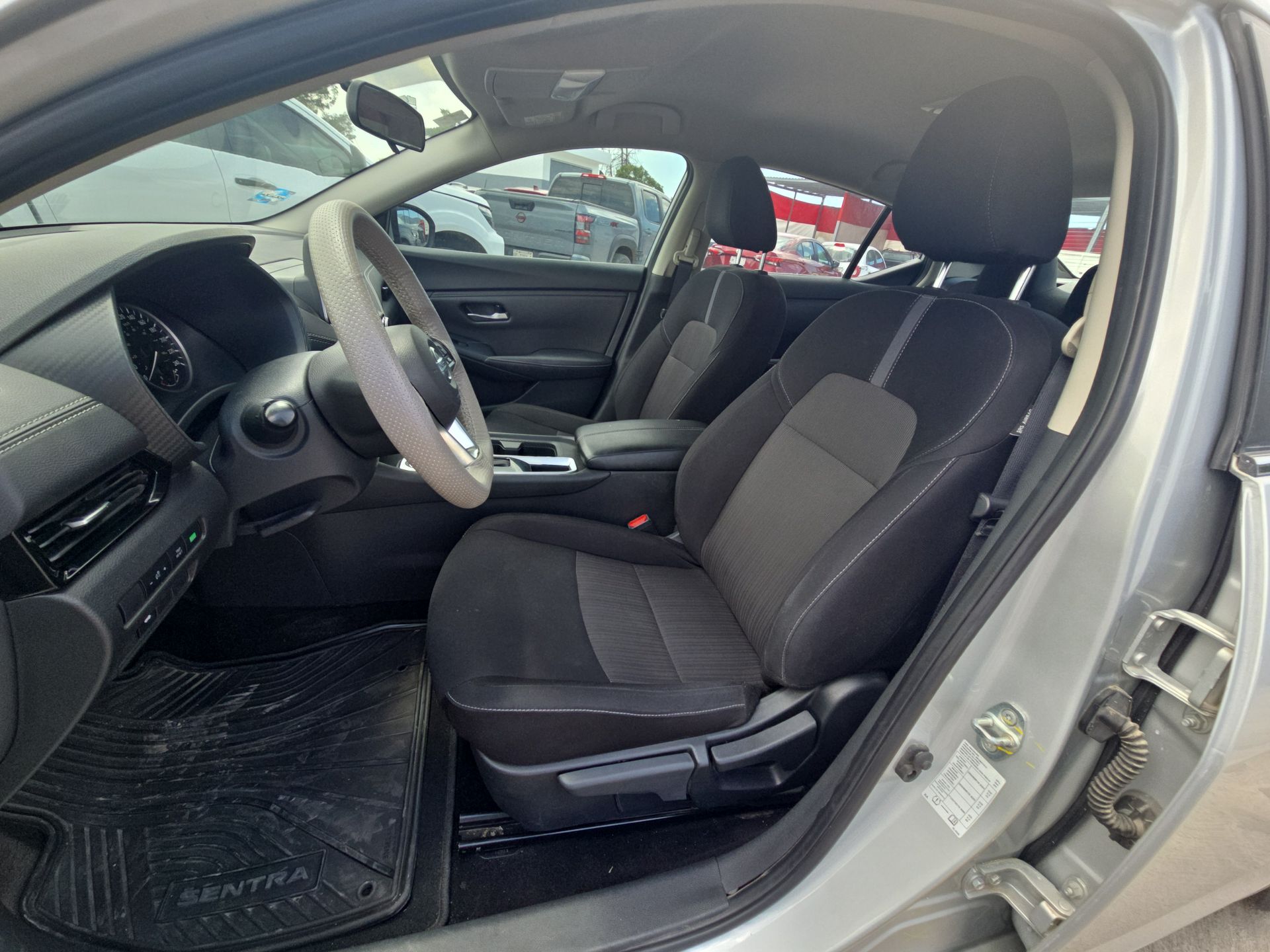 2023 Nissan Sentra 4p Advance L4/2.0 Aut