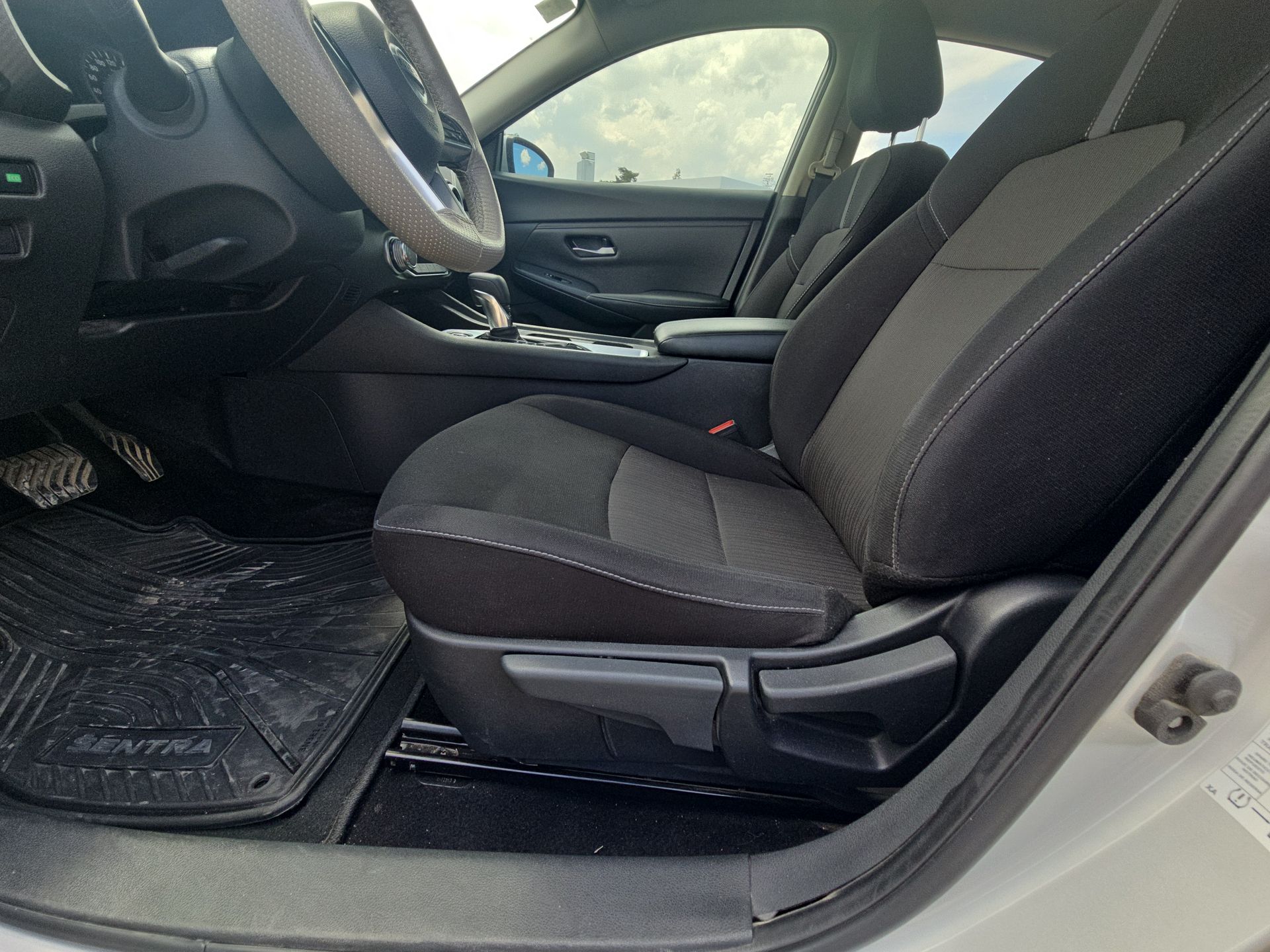 2023 Nissan Sentra 4p Advance L4/2.0 Aut