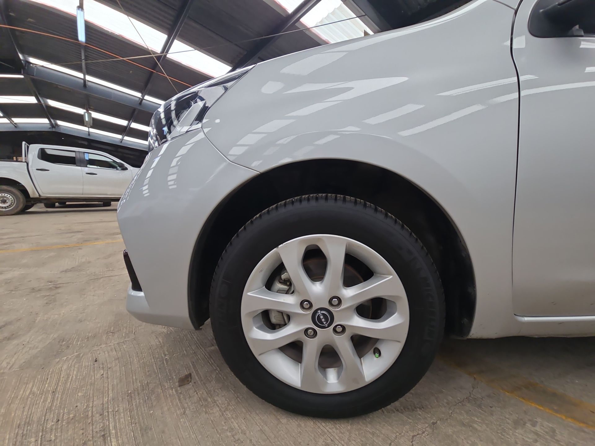 2023 Nissan March 5p Advance L4/1.6 Man
