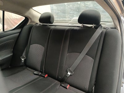 2019 Nissan Versa 4p Advance L4/1.6 Man