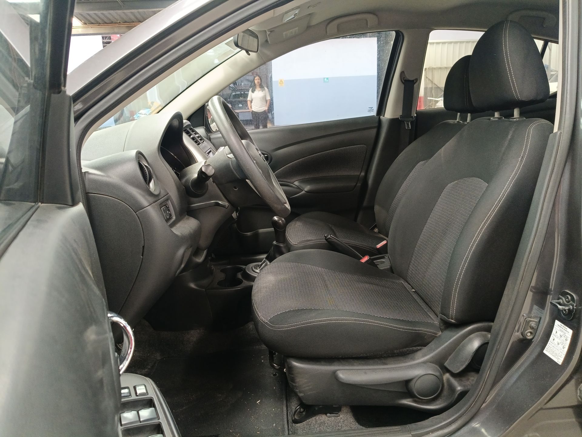 2019 Nissan Versa 4p Advance L4/1.6 Man