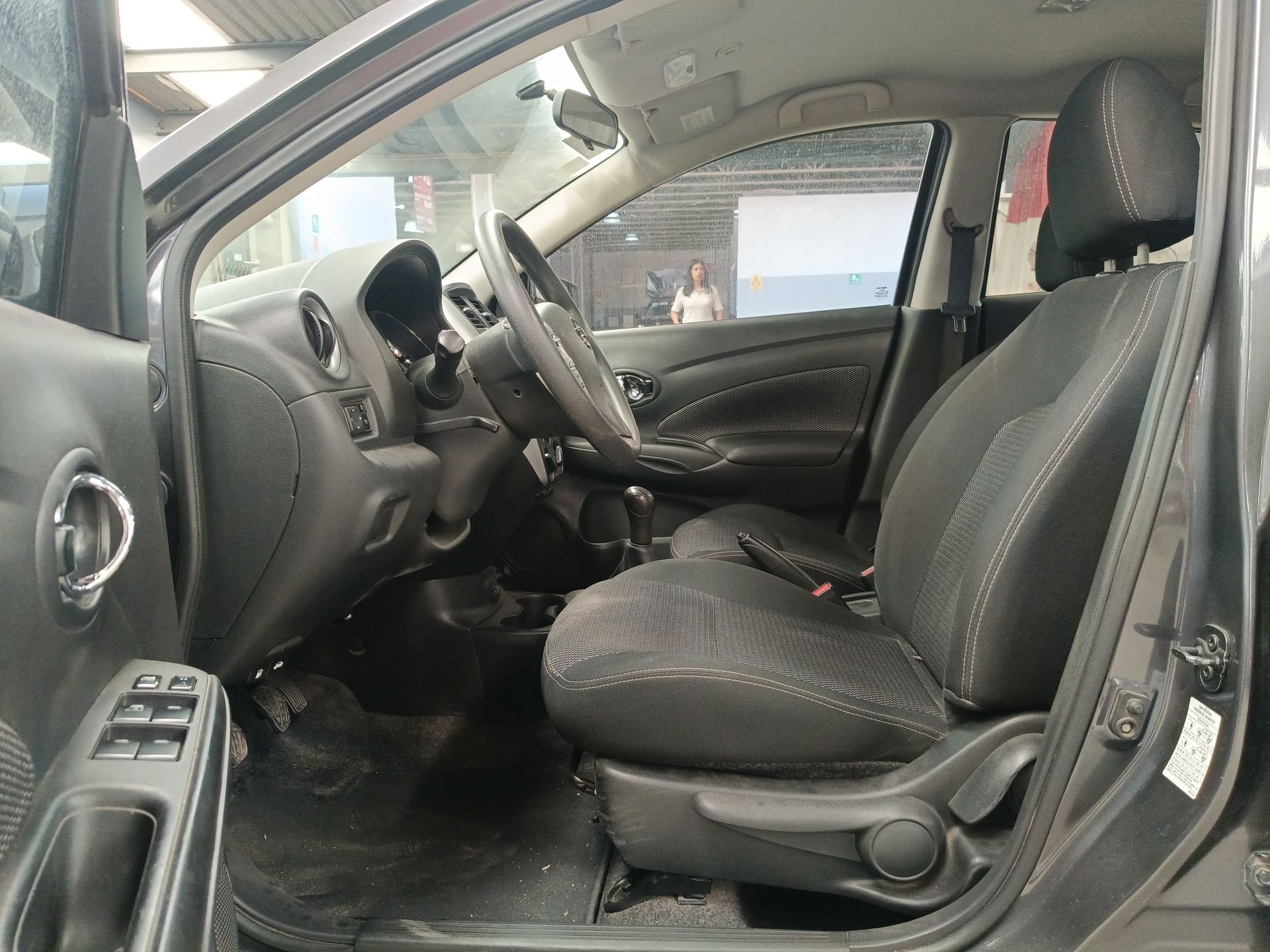 2019 Nissan Versa 4p Advance L4/1.6 Man