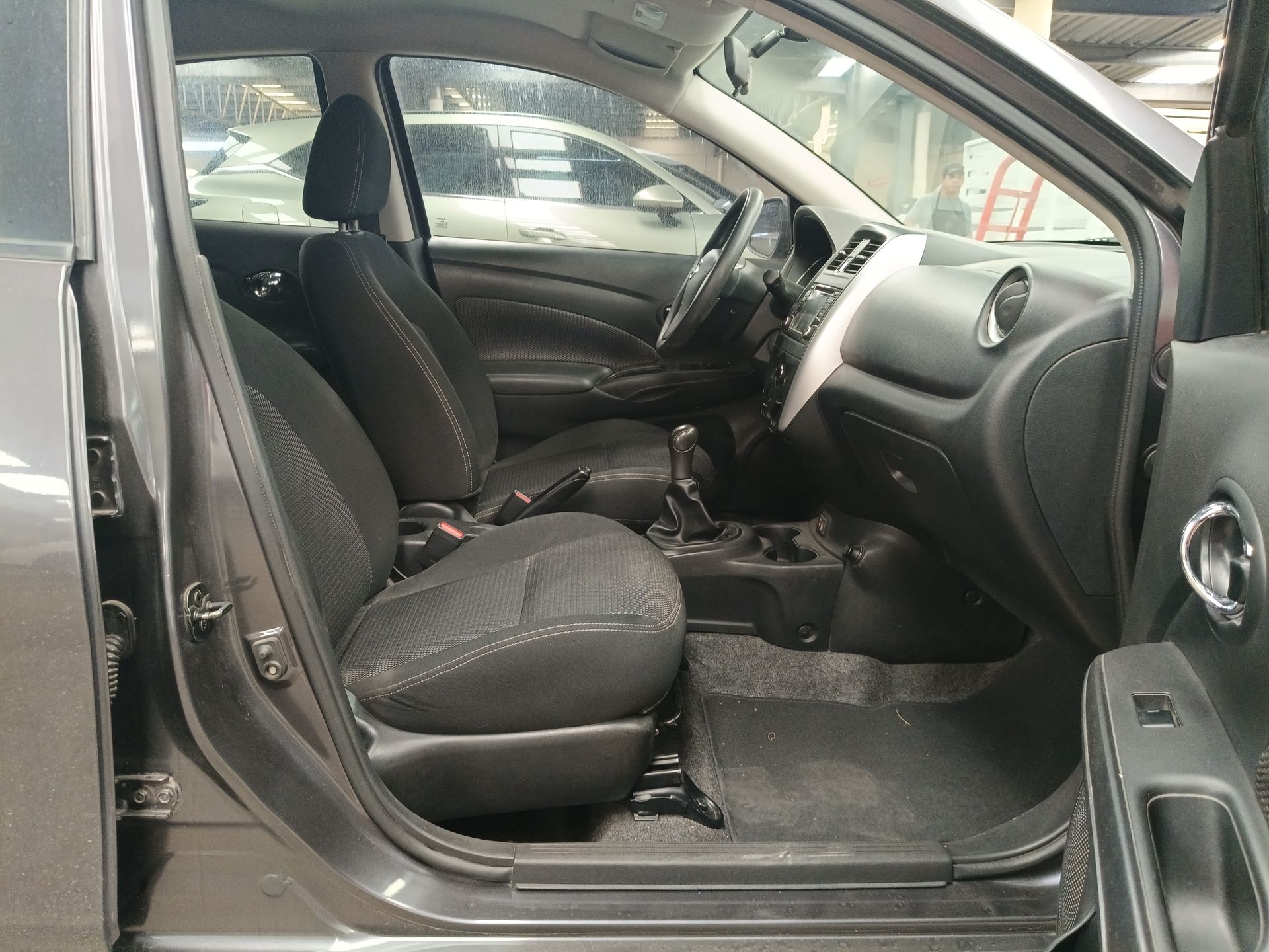 2019 Nissan Versa 4p Advance L4/1.6 Man