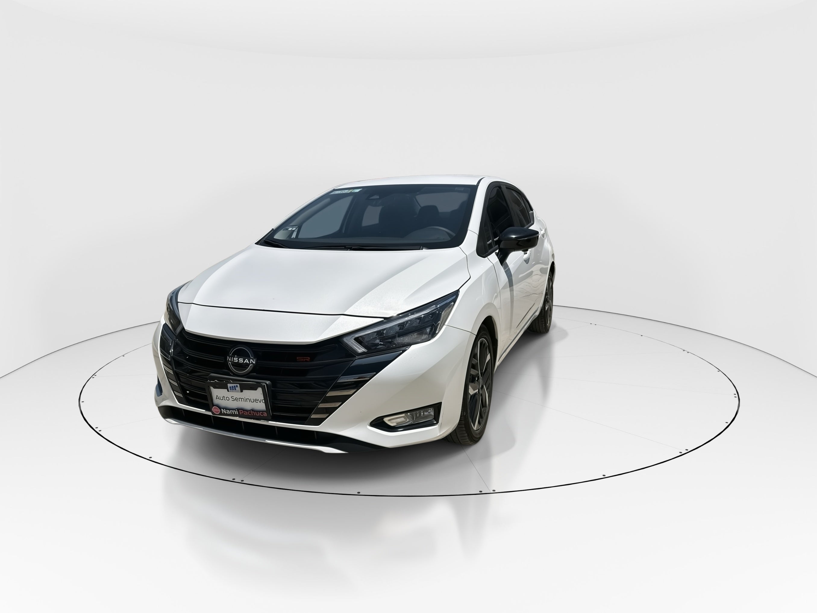 2024 Nissan Versa 4p SR L4/1.6 Aut