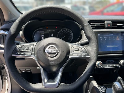 2024 Nissan Versa 4p SR L4/1.6 Aut