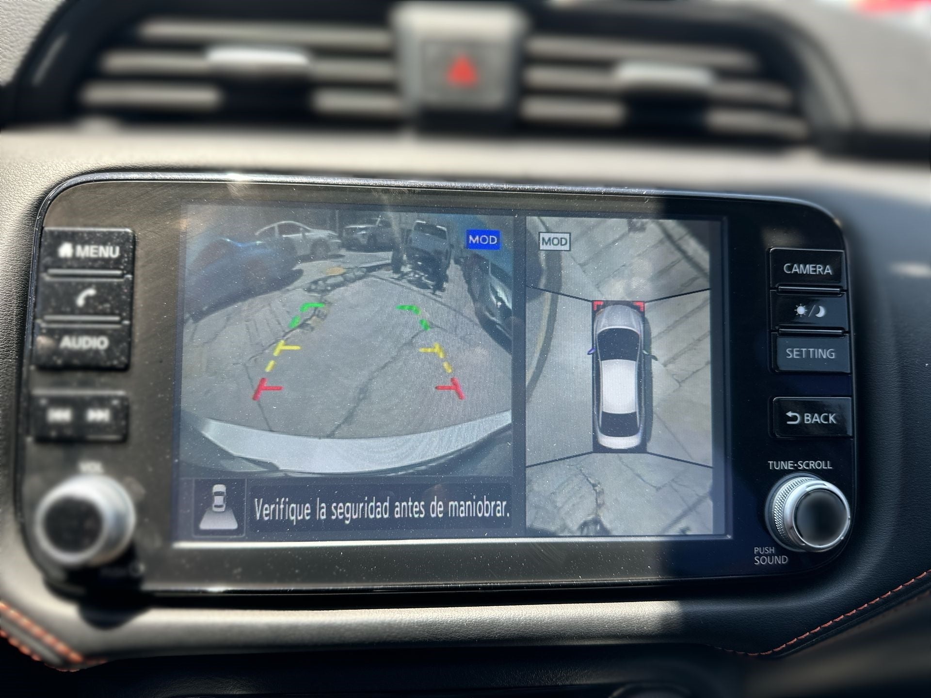 2024 Nissan Versa 4p SR L4/1.6 Aut