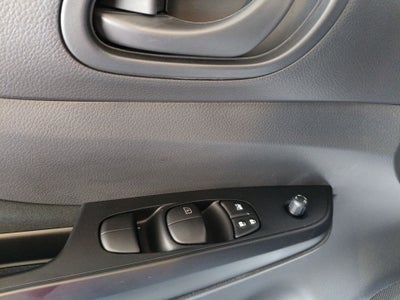 2025 Nissan Frontier 4p XE L4/2.5 Man