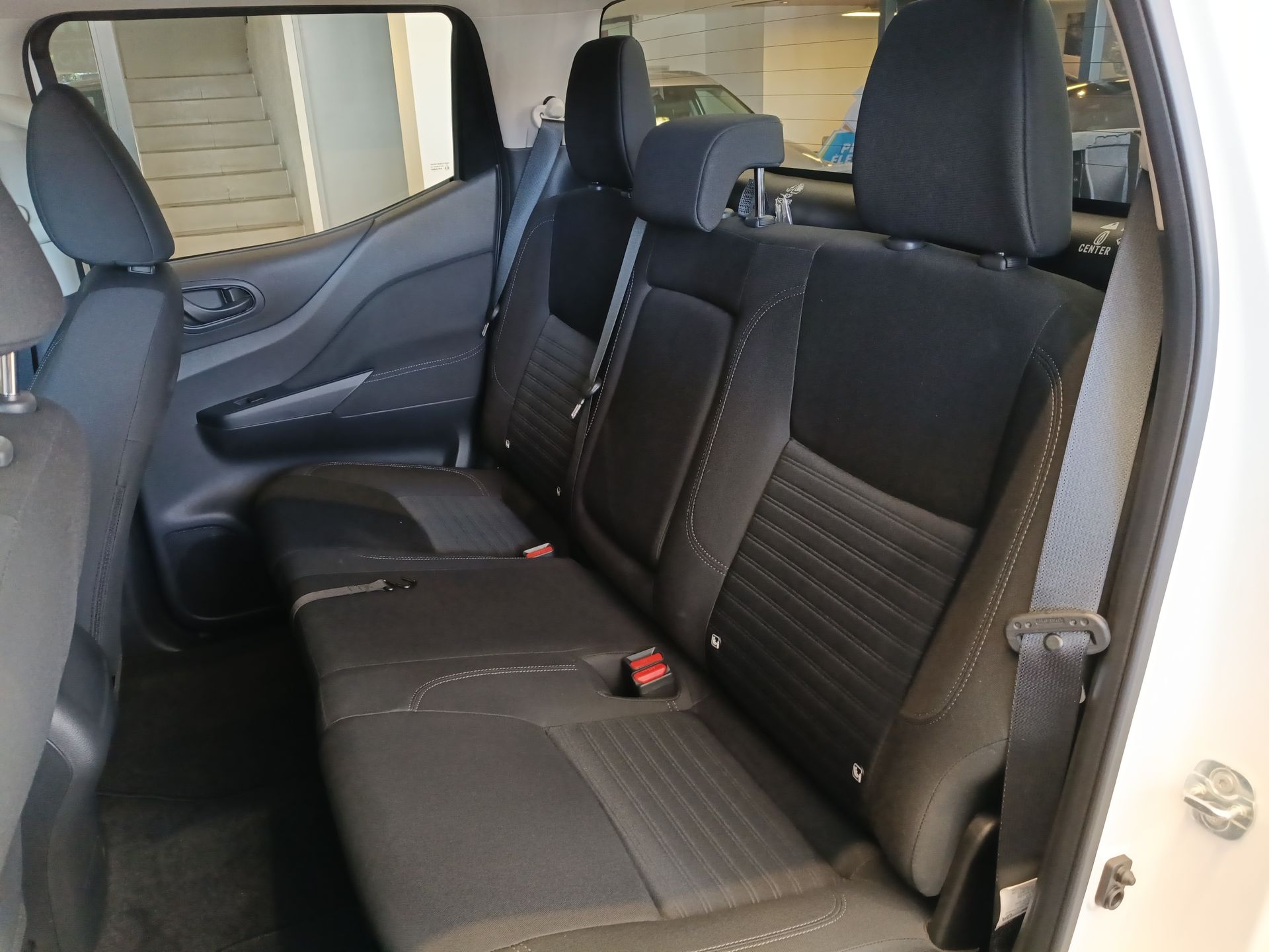 2025 Nissan Frontier 4p XE L4/2.5 Man