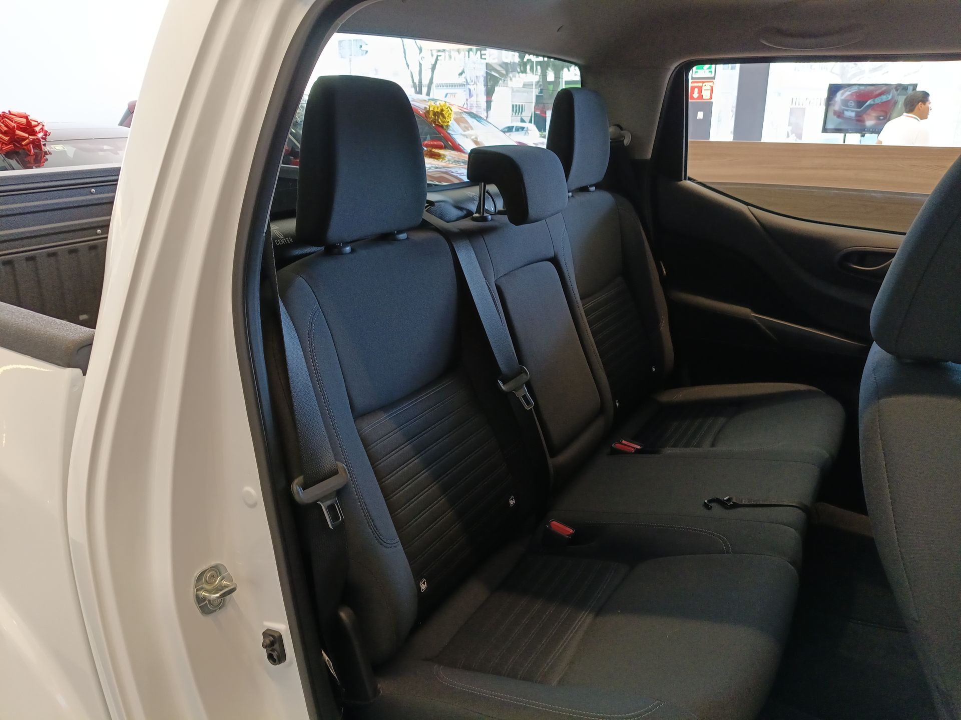 2025 Nissan Frontier 4p XE L4/2.5 Man