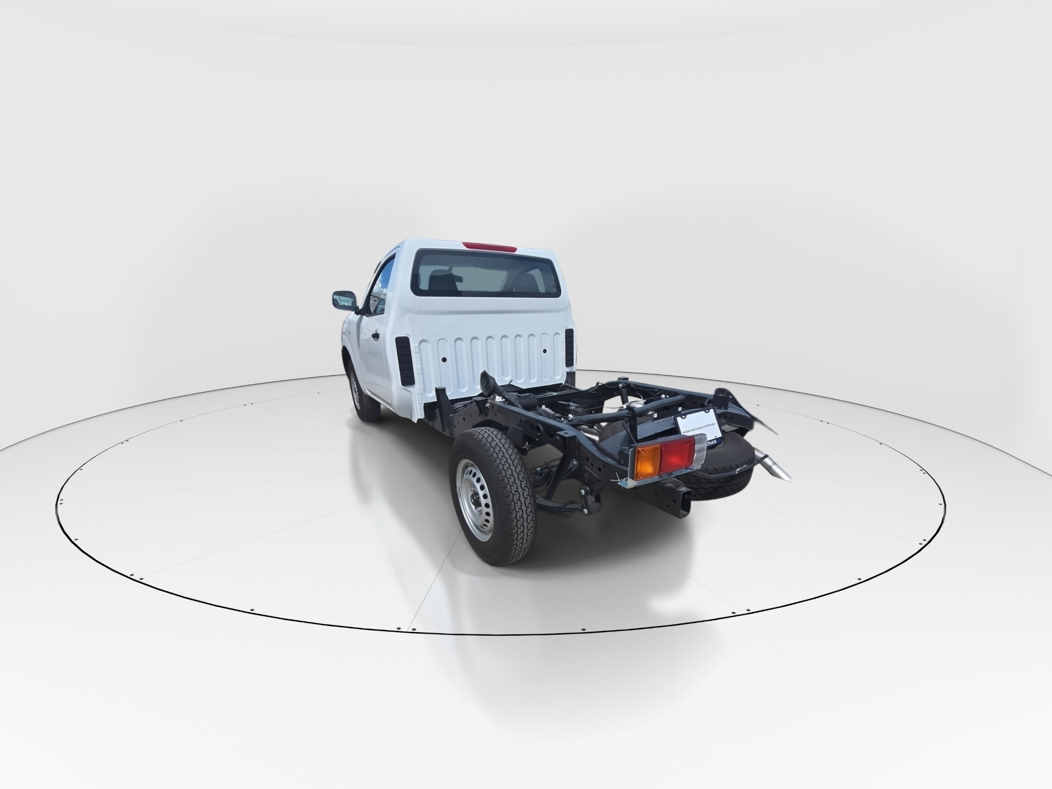 2026 Nissan Chasis Cabina NP300 2p L4/2.5 Man A/A VDC
