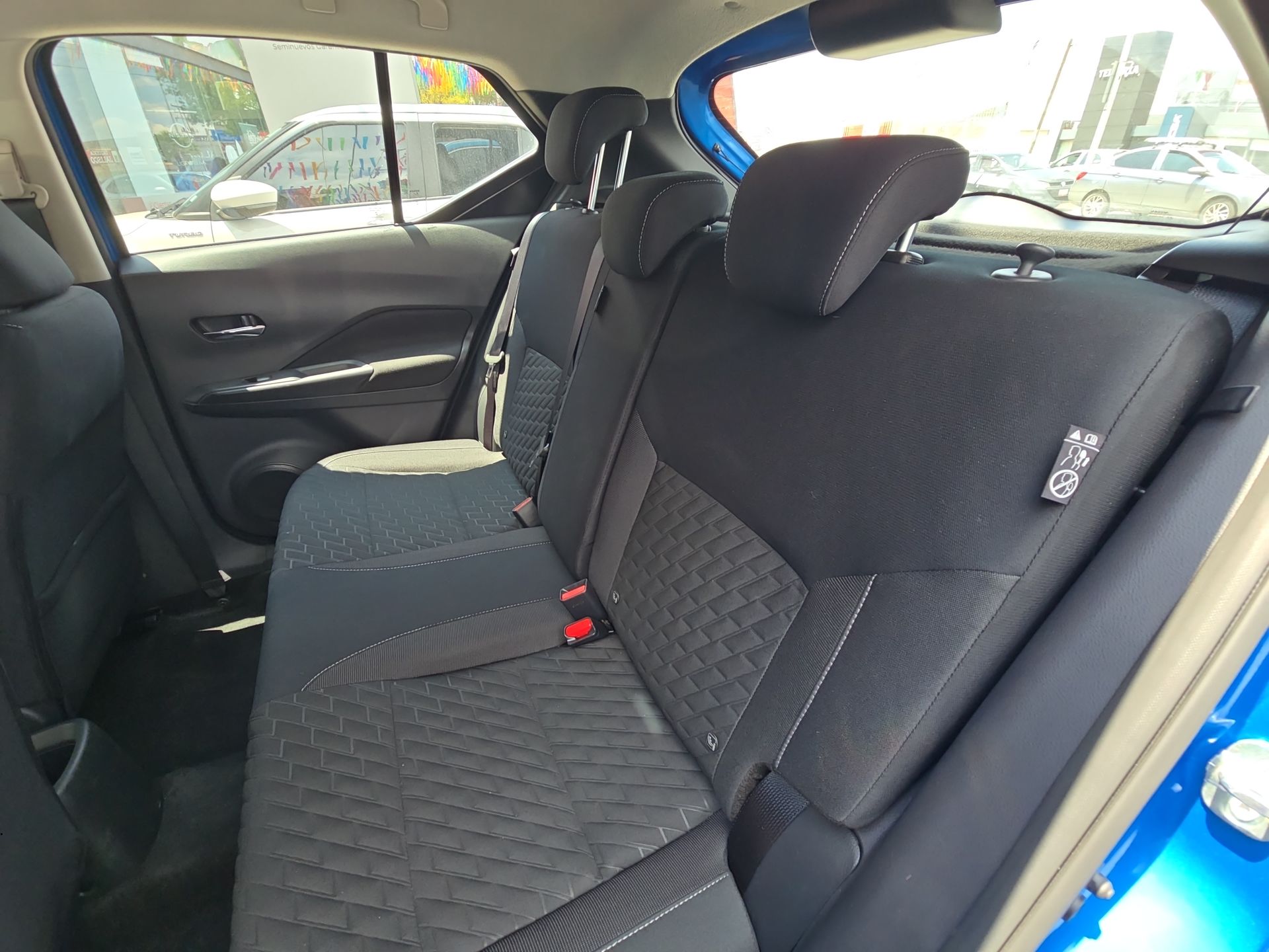 2025 Nissan Kicks 5p Play Advance L4/1.6 Aut