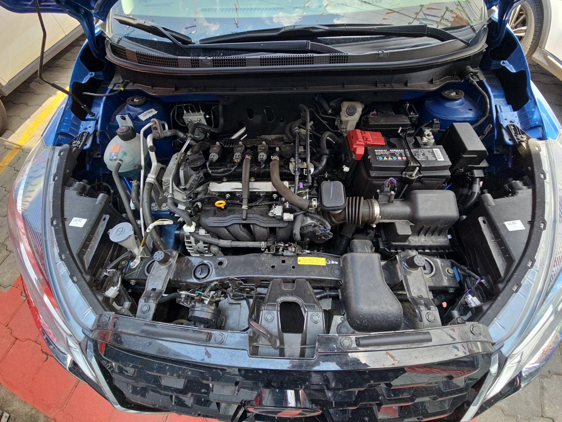 2025 Nissan Kicks 5p Play Advance L4/1.6 Aut