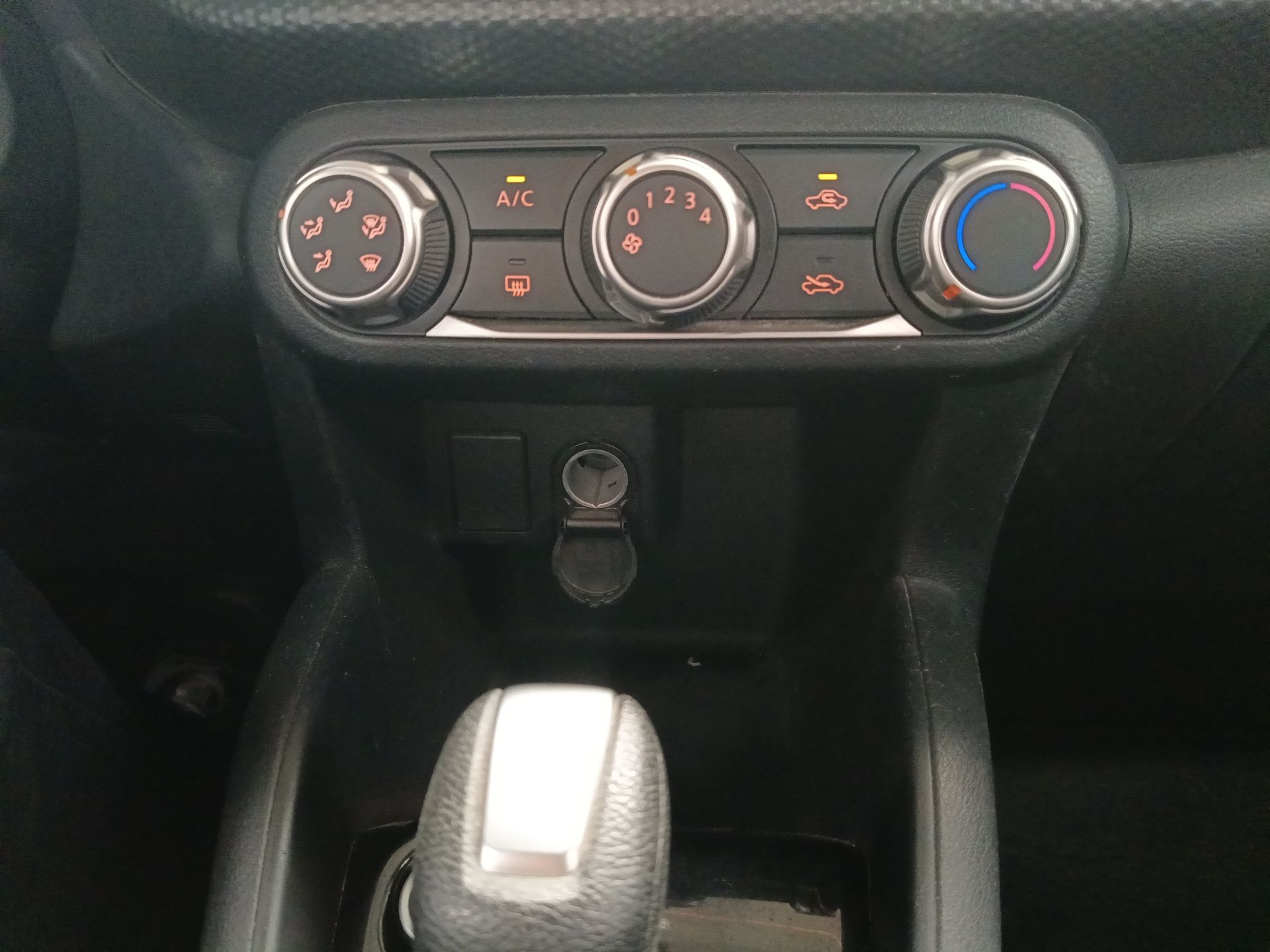2022 Nissan Kicks 5p Advance 1.6 Lts CVT 22