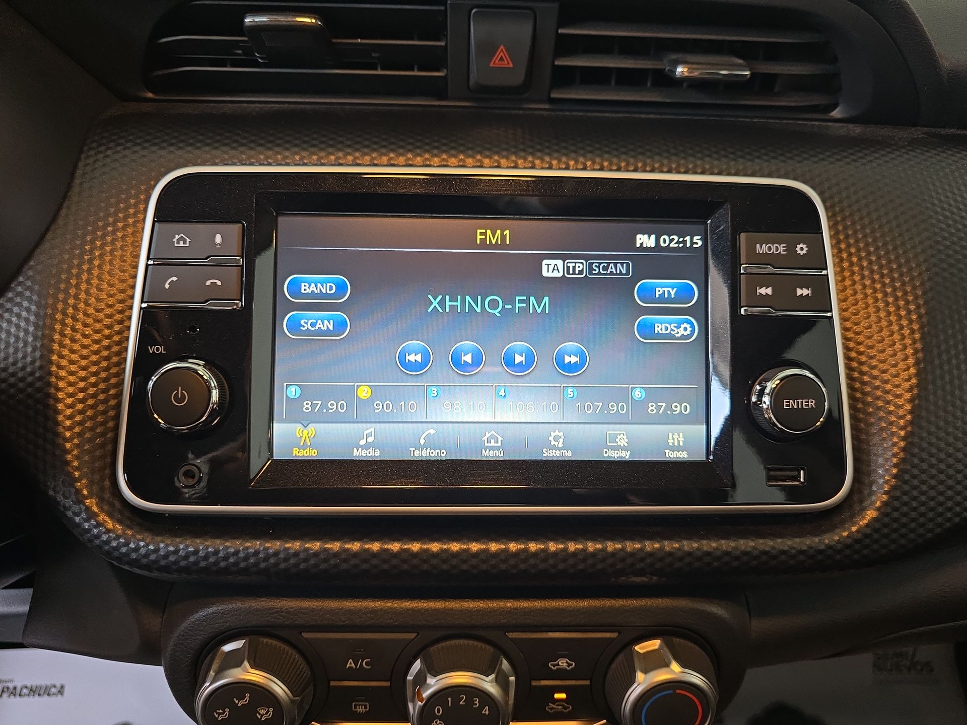 2025 Nissan Kicks 5p Play Advance L4/1.6 Aut