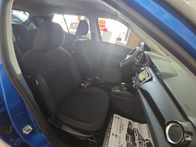 2025 Nissan Kicks 5p Play Advance L4/1.6 Aut