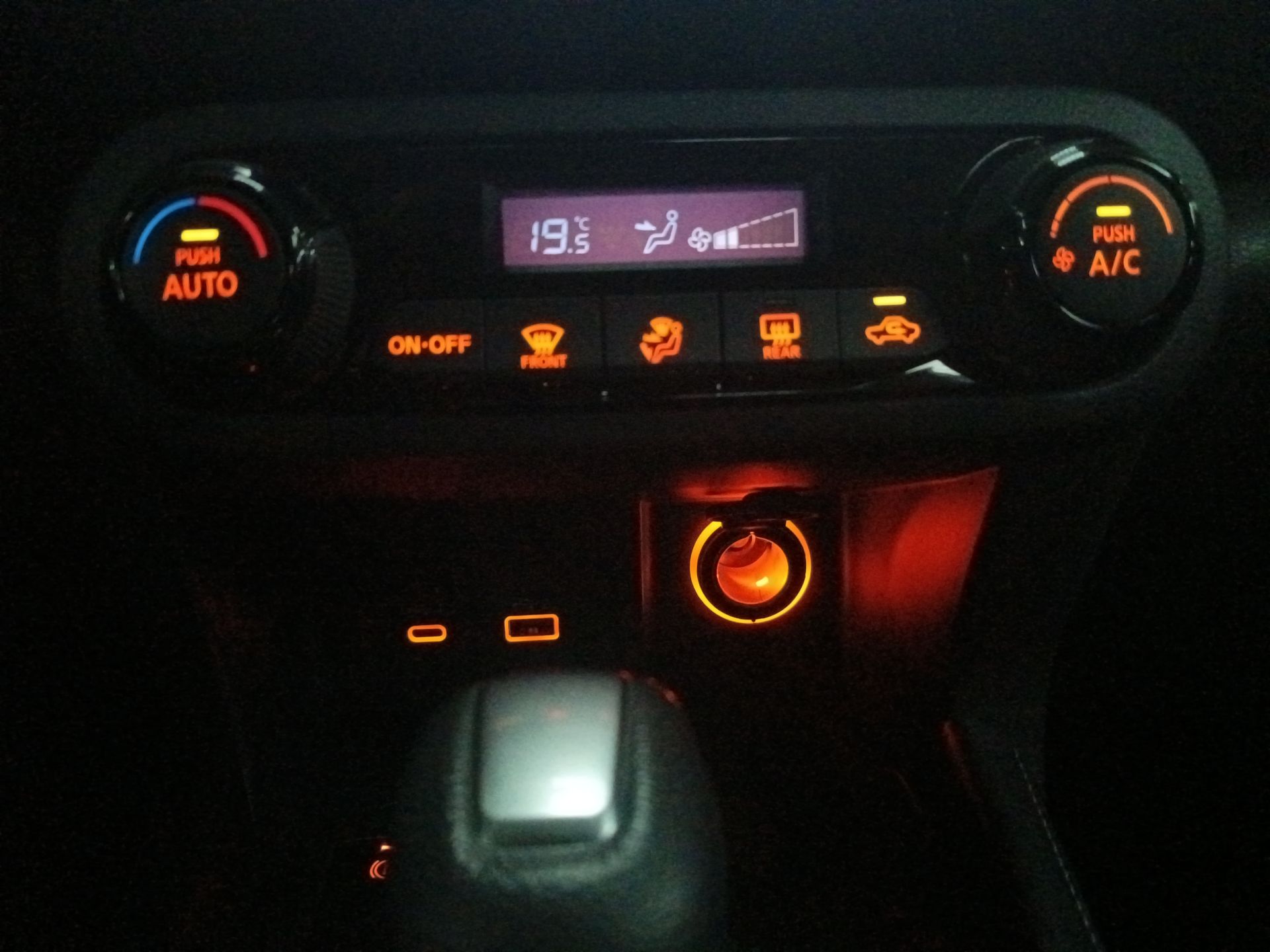 2024 Nissan Kicks 5p Platinum L4/1.6 Aut