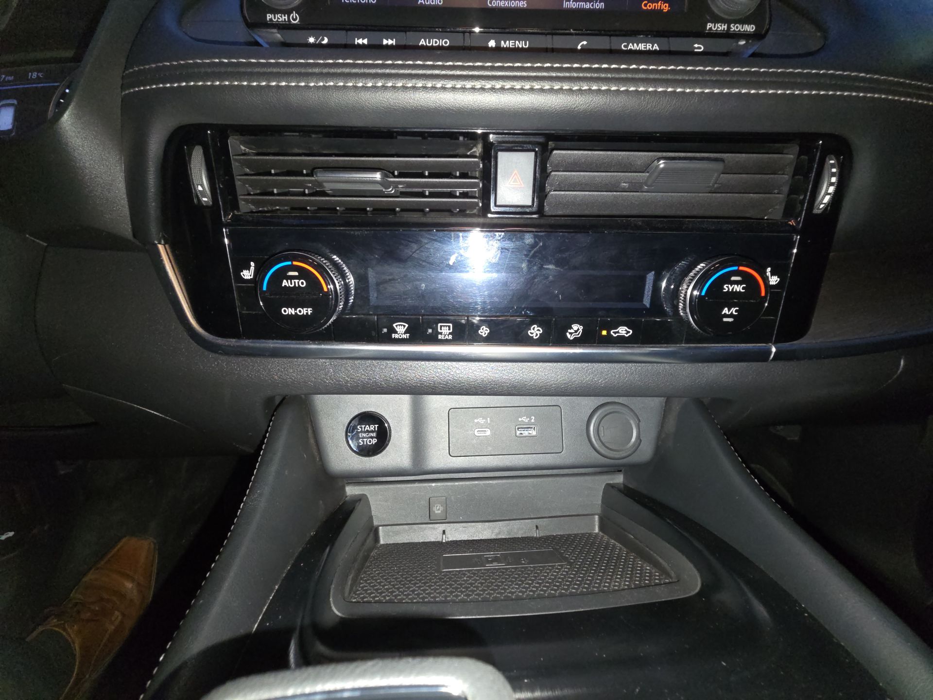 2025 Nissan X-Trail 5p Exclusive 2 Row L4/2.5 Aut