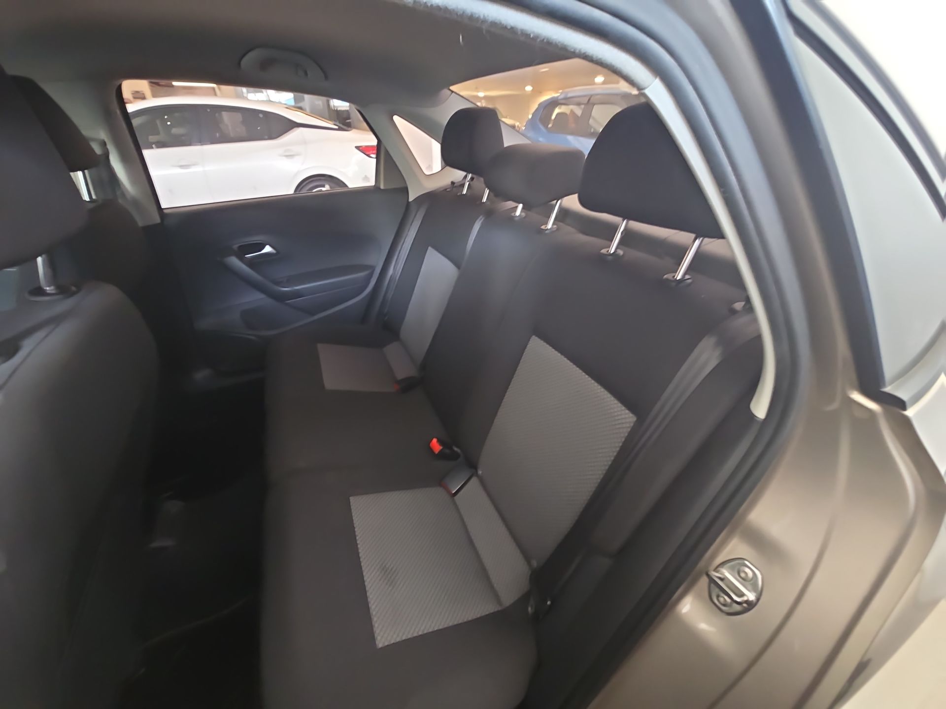 2017 Volkswagen Vento 4p Comfortline L4/1.6 Man