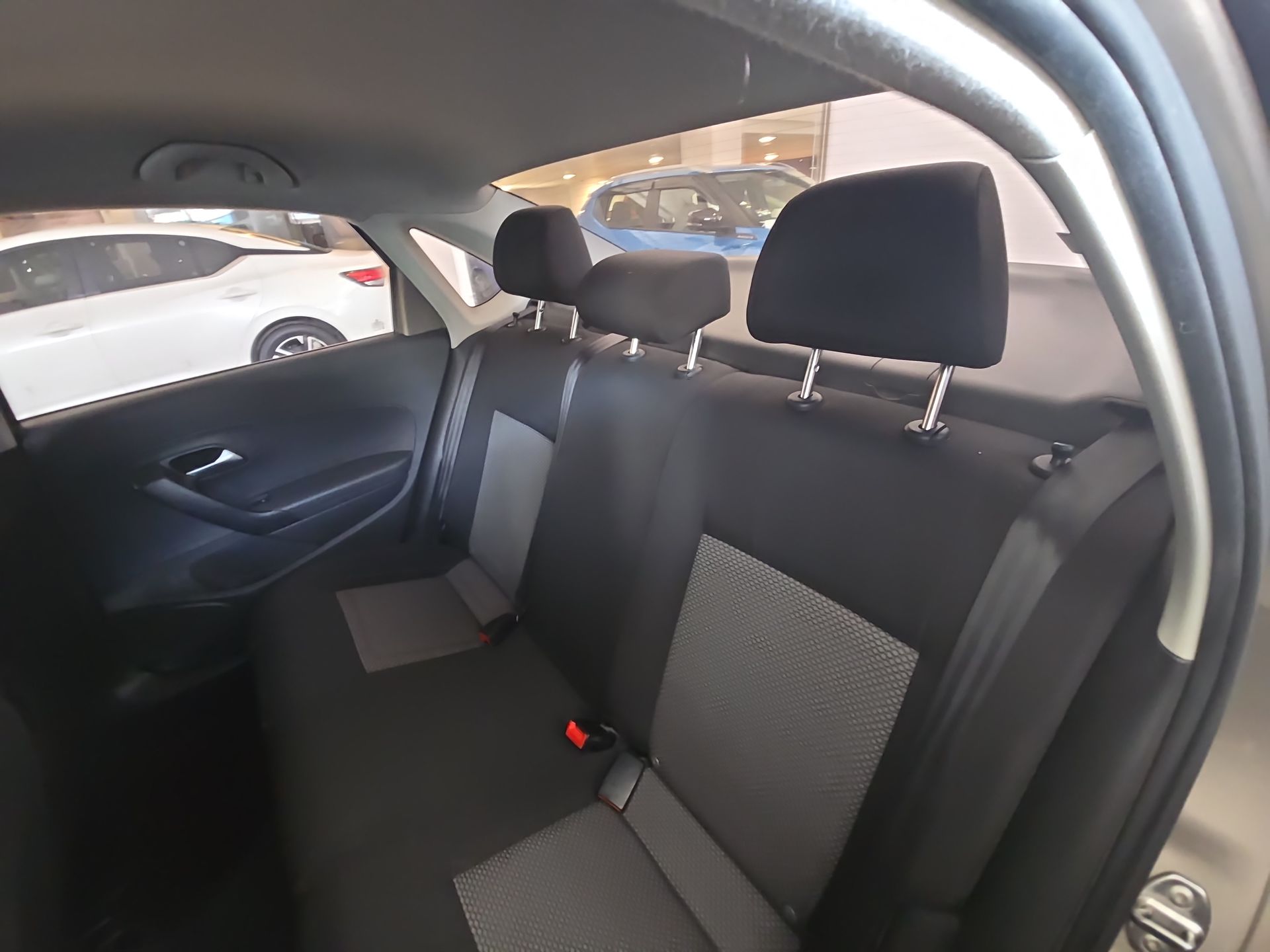 2017 Volkswagen Vento 4p Comfortline L4/1.6 Man