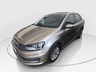 2017 Volkswagen Vento 4p Comfortline L4/1.6 Man