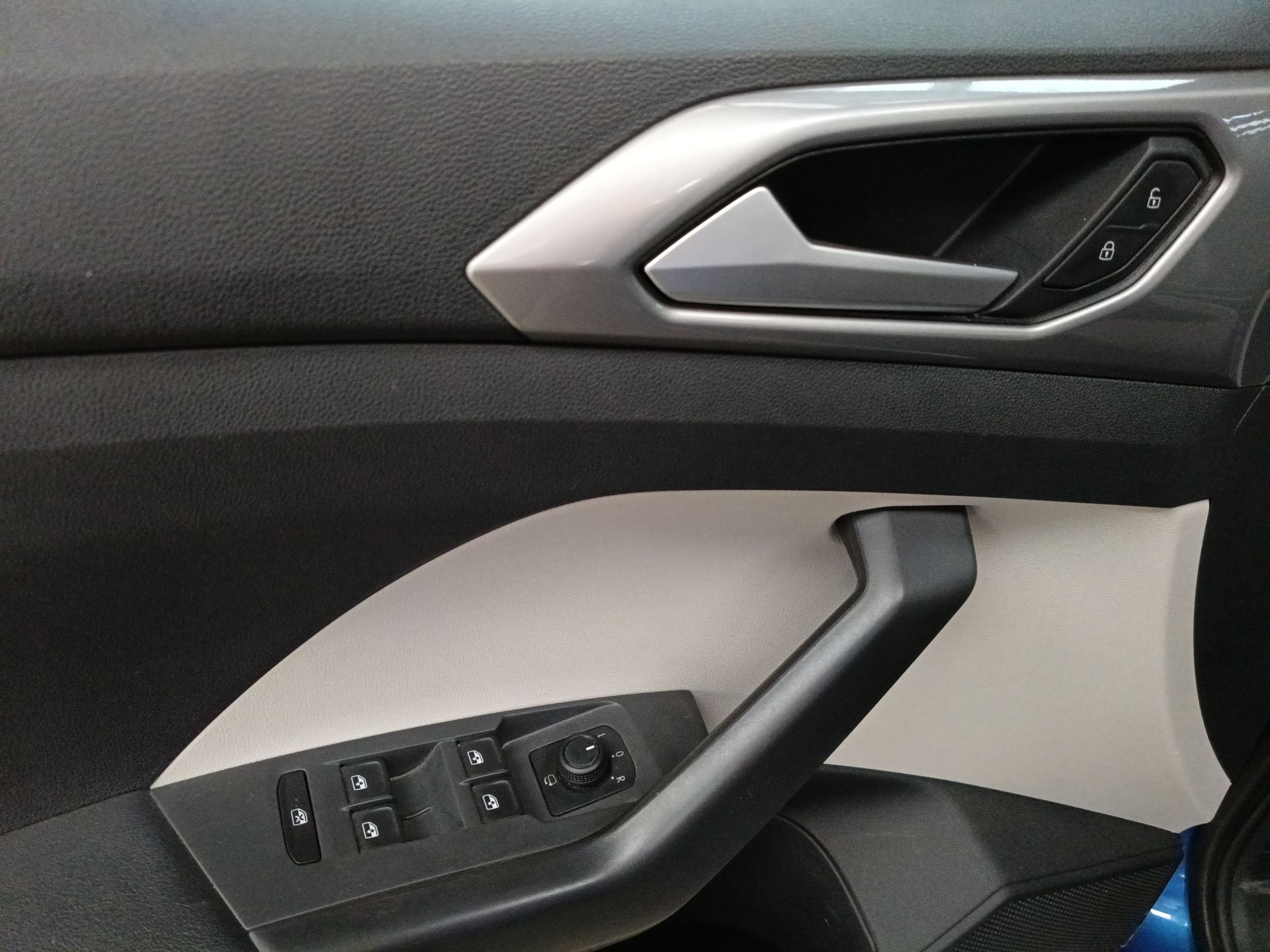 2024 Volkswagen Taigun 5p Highline L3/1.0/T Aut
