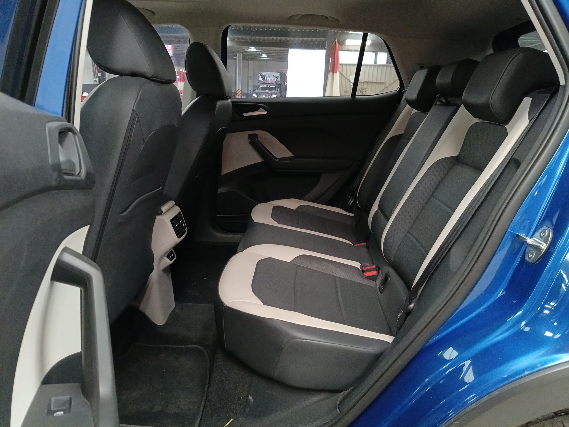 2024 Volkswagen Taigun 5p Highline L3/1.0/T Aut