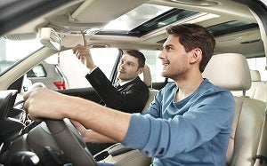 Schedule a test drive at Grupo Custom Lab in San Andrés Cholula, Puebla, México.